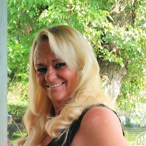 Meet your Posher, Cherie